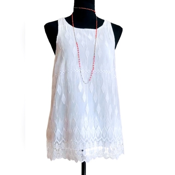 Alfani Tops - ALFANI ~ Women’s quality sleeveless zipper back lined embroidered top size S